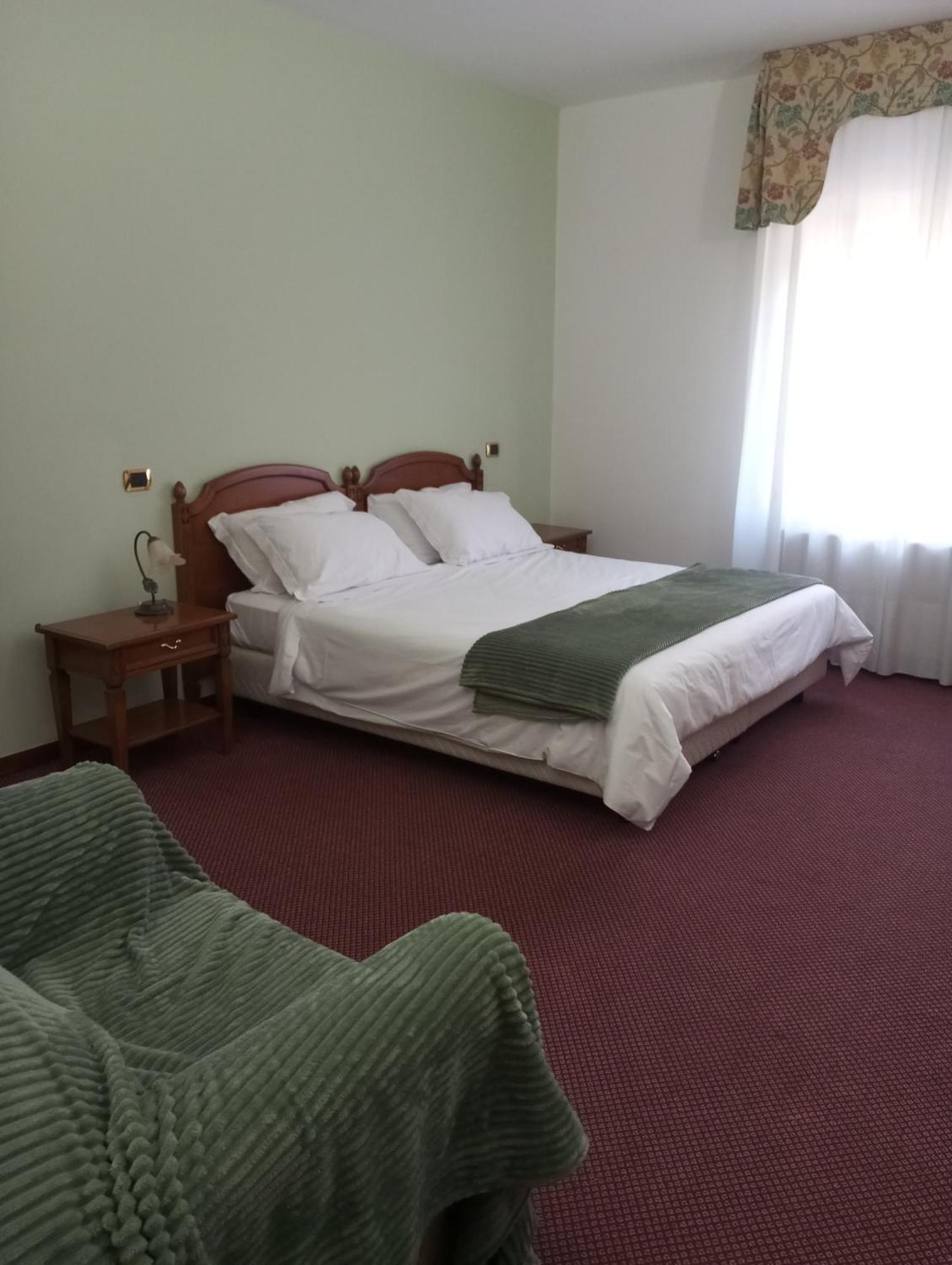 Regina Hotel Pollino مورانو كالابرو المظهر الخارجي الصورة